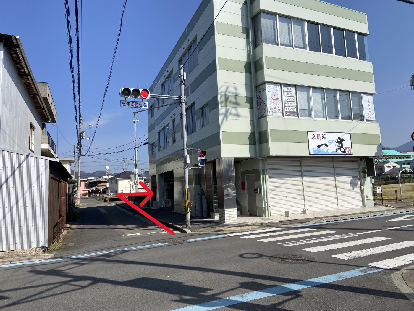 3階へ続く階段の入り口
